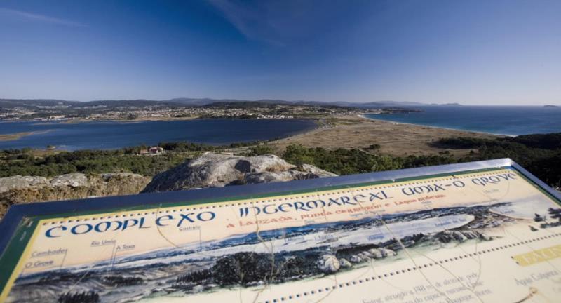 Hotel Argibay О Грове Екстериор снимка