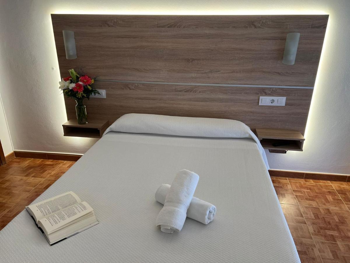 Hotel Argibay О Грове Екстериор снимка