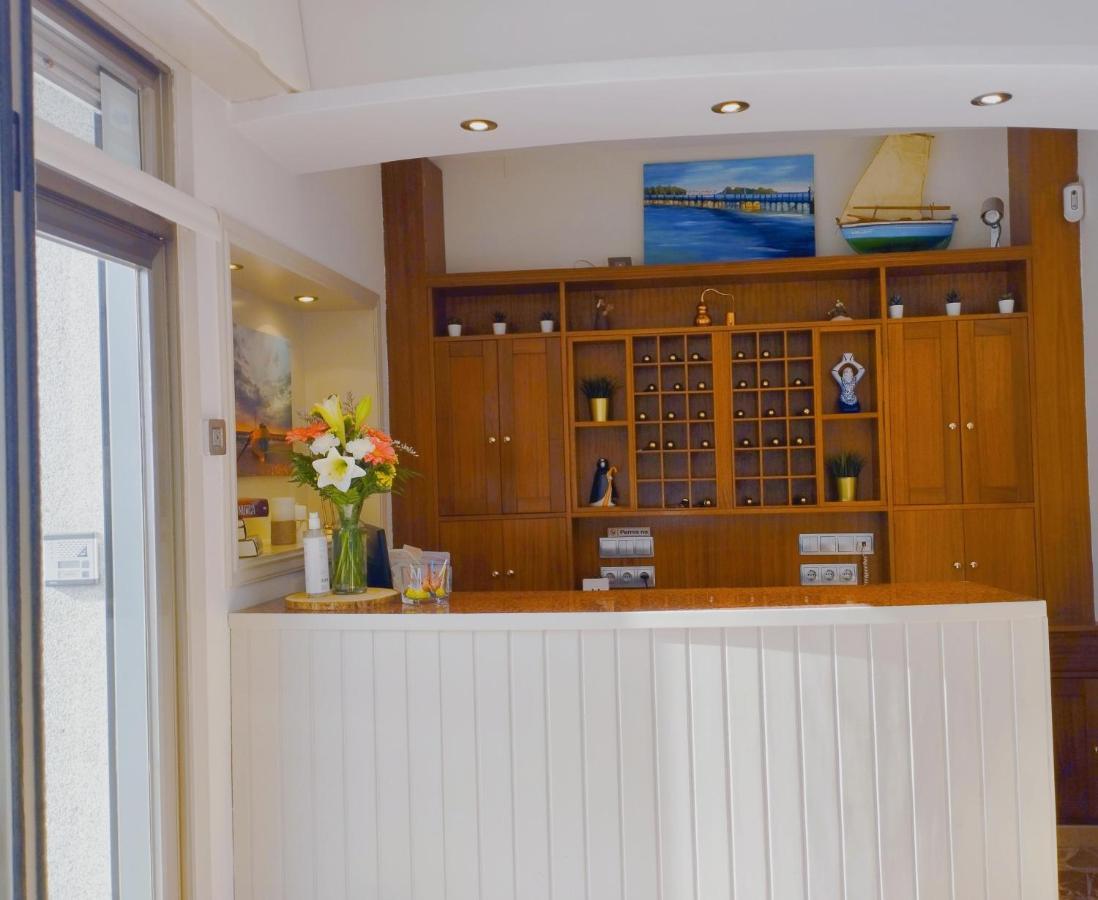 Hotel Argibay О Грове Екстериор снимка