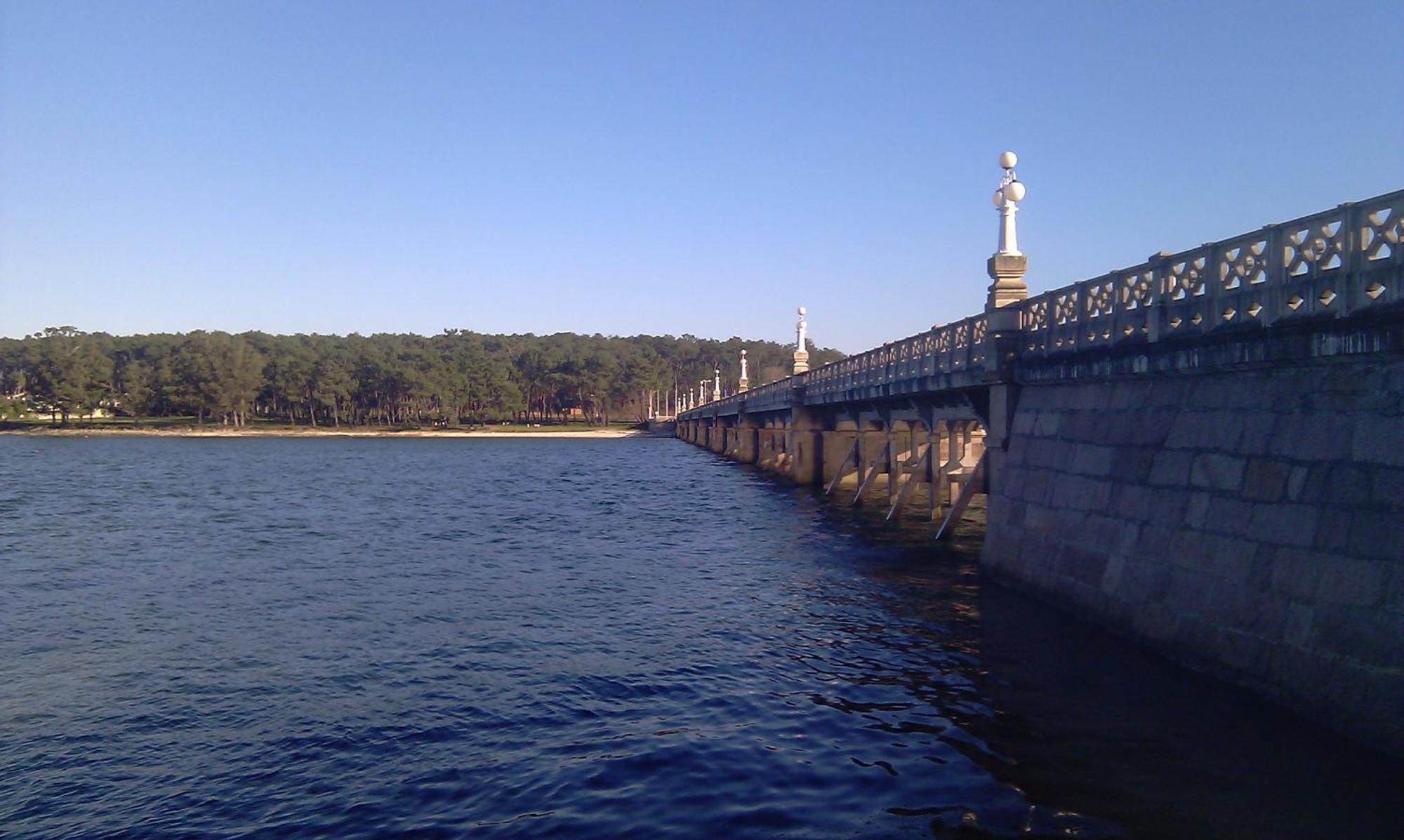 Hotel Argibay О Грове Екстериор снимка